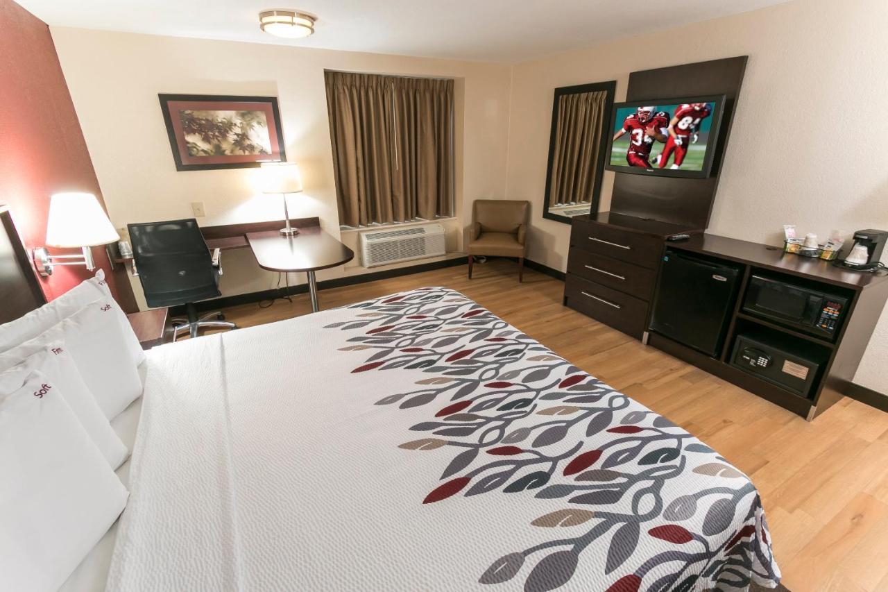 Red Roof Inn Raleigh Southwest - קרי מראה חיצוני תמונה